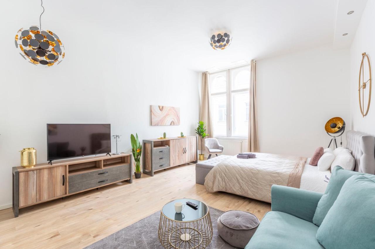 Exclusive Central Apartment Next To The Fashion Street Budapest Exterior photo