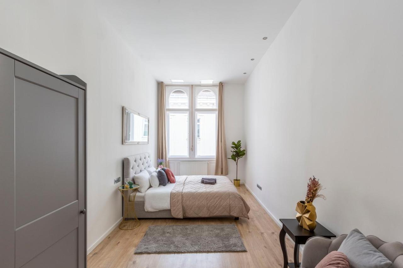 Exclusive Central Apartment Next To The Fashion Street Budapest Exterior photo